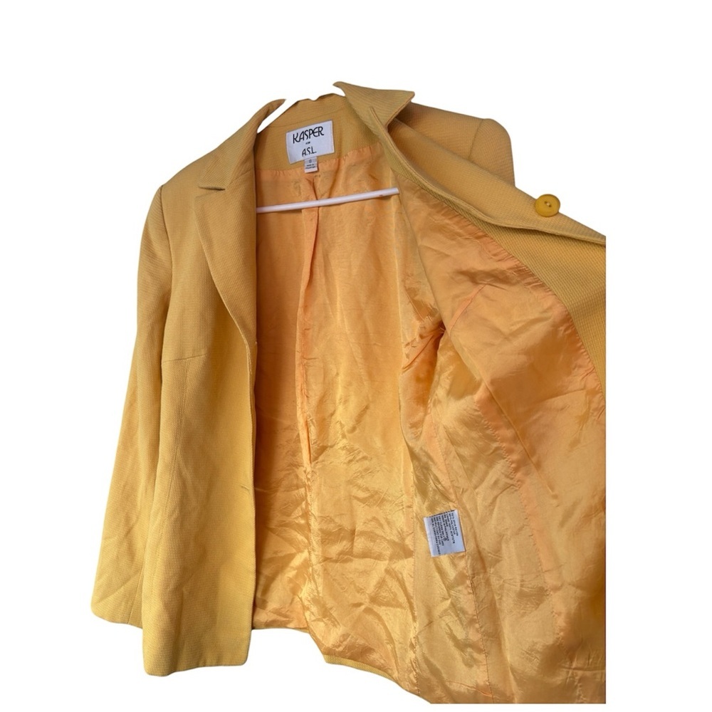 Kasper Women's Yellow Notch Collar Button Blazer - Picture 9 of 10